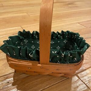 Longaberger, 1996 Horizon of Hope basket. Green fabric liner,plastic protector